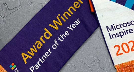 Scarf with “Partner of the Year” inscription
